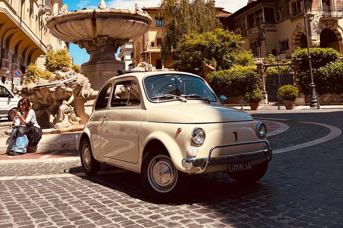 Rome: Retro Fiat 500 car tour with Pro-Photographer - Orange Garden views reward the climb