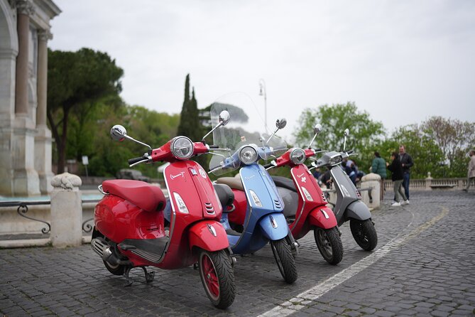 Rome’s Highest Hills Skyline Vespa Tour with Driver and Photo - Twenty minutes at Gianicolo Terrace