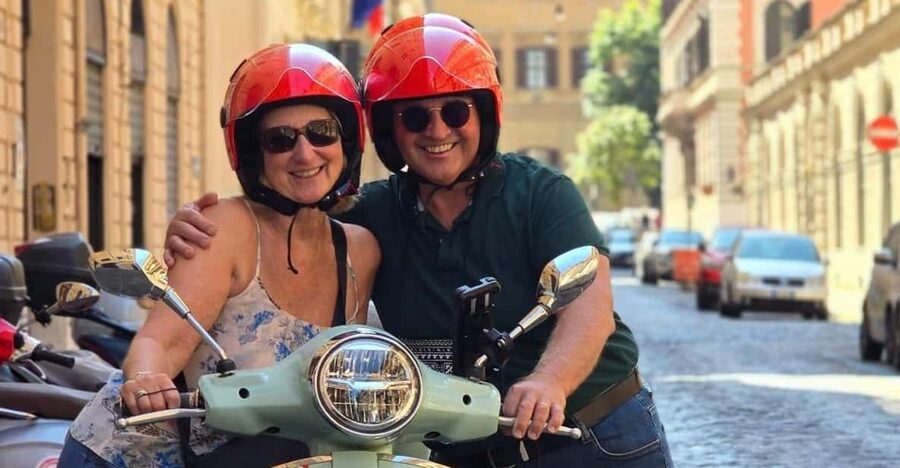 Rome: Vespa 125cc Daily rental ( Rome Termini & Vatican ) - Why a Vespa fits Rome so well