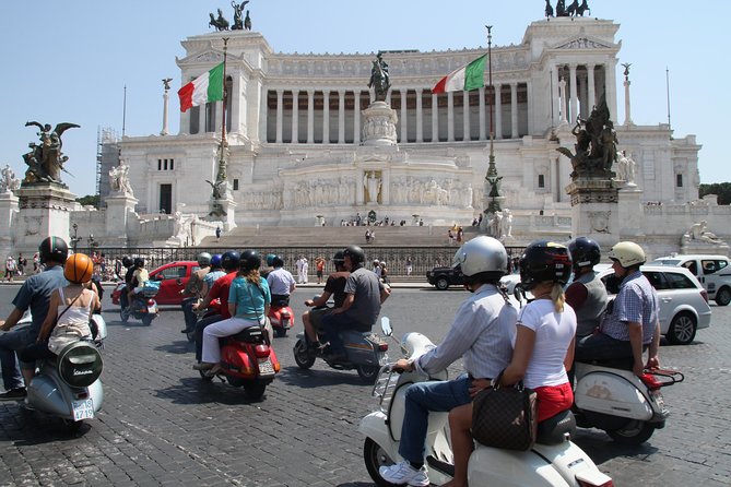Rome Vespa Grand Tour - Piazza Venezia and the city’s grand center