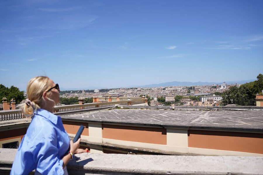 Rome: Vespa Ride with Pictures and Sweet Tastings - Key points to know before booking