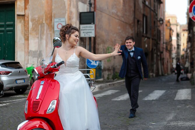 Rome Vespa Scooter Tour with Professional Photographer - Gianicolo viewpoint and the final photo setting