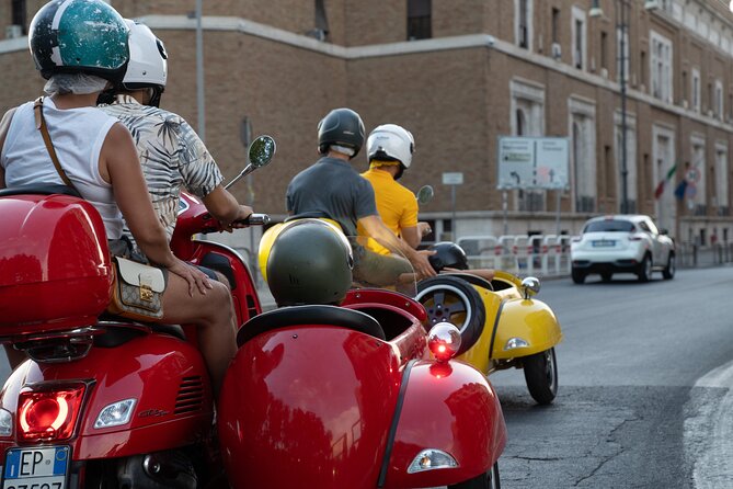 Rome Vespa Sidecar Tour — 90-Minute City Highlights Tour - The Colosseum in five minutes