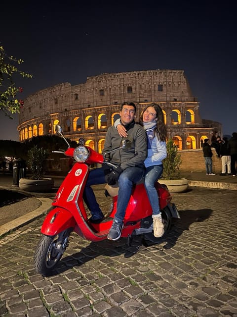 Rome: Vespa Tour & Professional Photoshoot - Circus Maximus and the ride through Rome