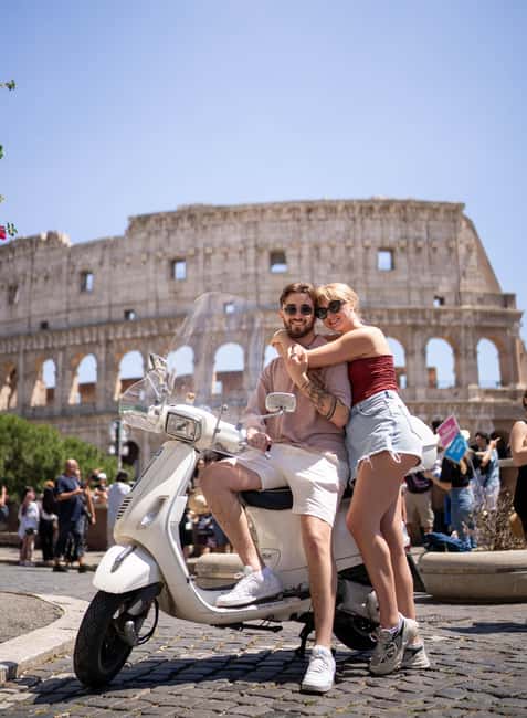 Rome: Vespa tour “When in Rome” with Dessert and Photography - A fast, personal way to see Rome