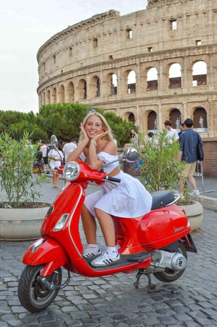 Rome: Vespa tour “When in Rome” with Dessert and Photography - The Orange Garden and Rome’s famous optical illusion