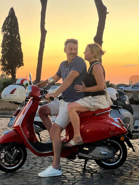 Rome: Vespa Tour with Local Guide - Key points at a glance