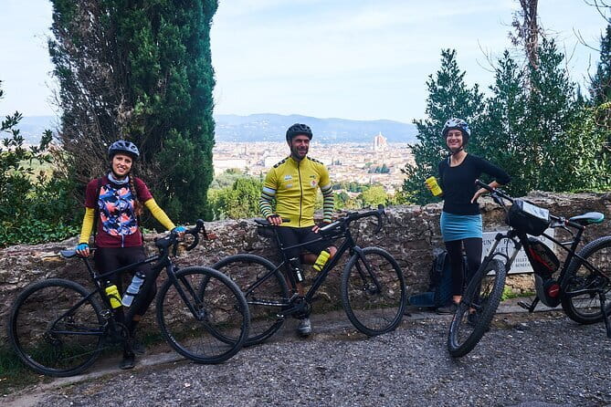 Self-Drive Vintage Fiat 500 Tour from Florence: Tuscan Hills and Italian Cuisine - From Pian dei Giullari to the countryside