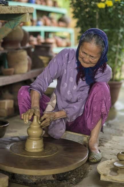 Sidecar Trip to the Villages of Hoi An - Watching Generations of Potters at Thanh Ha