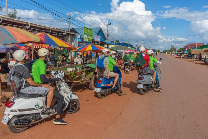 Siem Reap Countryside Sunset Vespa Tour / Tuk Tuk Available - What the $30 price really covers