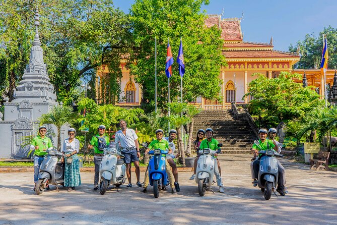 Siem Reap Countryside Vespa Tour / Tuk Tuk Available - Why the Vespa Ride Matters