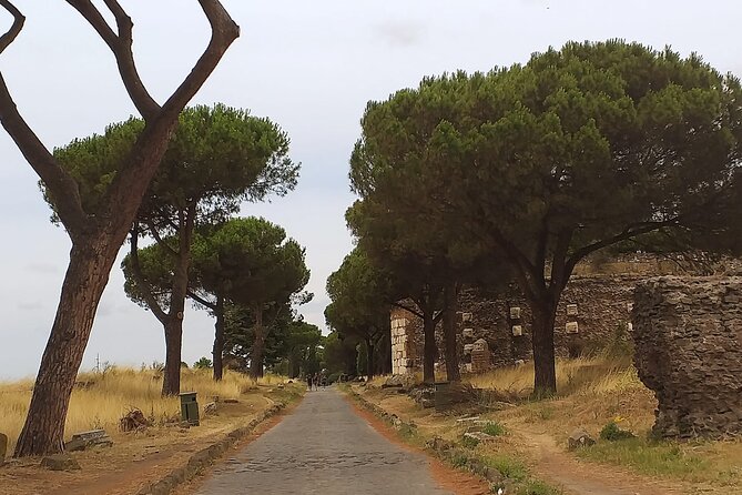 Surroundings of Rome on Vespa - The Alban Hills, lakes, wine, and hill towns