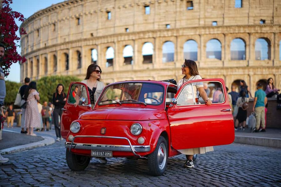 Timeless Rome: A Journey in a Vintage Fiat 500 - Passing Circus Maximus and Trastevere