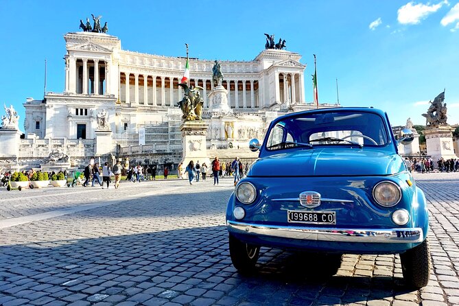 Tour of Rome Aboard a Vintage Fiat 500 - Piazza Venezia and Trajan’s Column