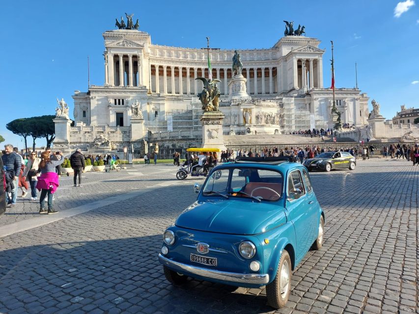 Tour of Rome on board a Vintage Fiat 500 - The Colosseum and Imperial Fora