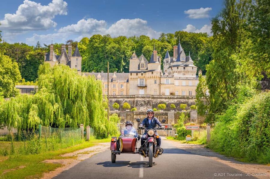 Tours: Great Escape Sidecar Tour - Starting at Saint-Gatien Cathedral