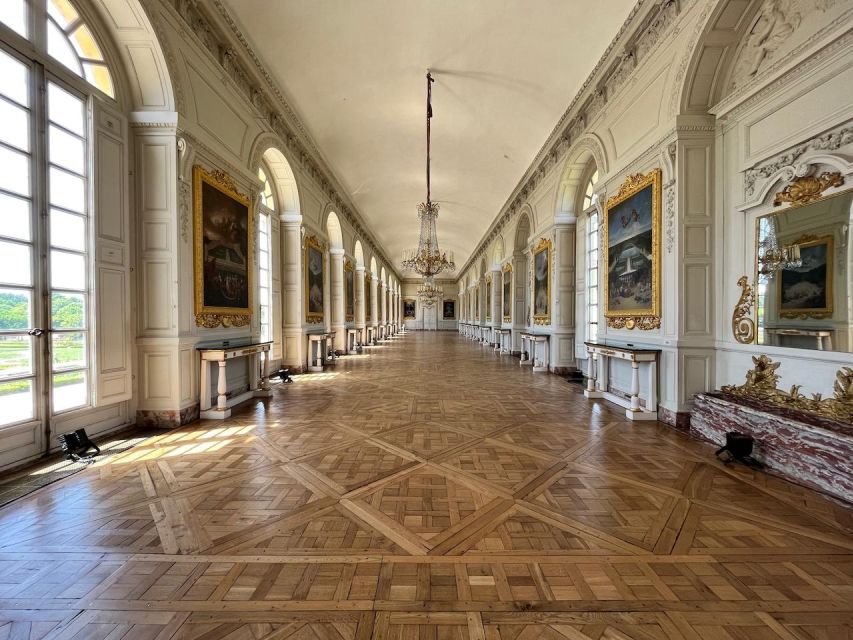 Versailles: Skip-The-Line Chateau and Estate Sidecar Tour - Marie Antoinette’s Queen’s Hamlet