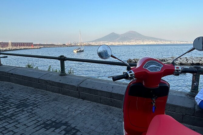 Vespa Naples rental - Key points to know before you book