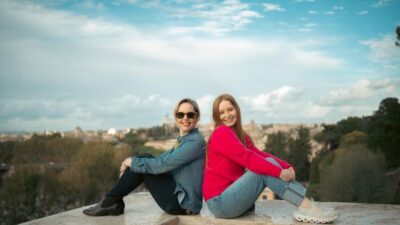 Vespa scooter tour in Rome with Pro-Photographer