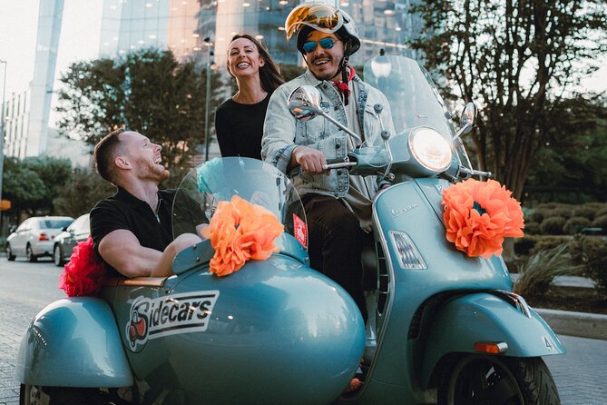 VESPA SiDECAR Tour in San Antonio with Tacos - Riding a Vespa sidecar through San Antonio