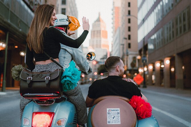 VESPA SiDECAR Tour in San Antonio with Tacos - Art, murals, and the Pearl area