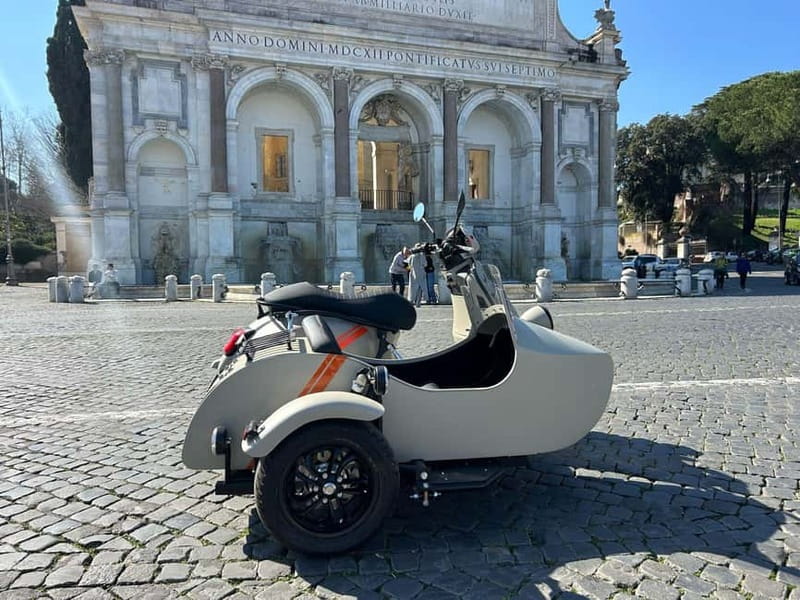 Vespa Sidecar Tour : Rome by Night - Why Rome works so well from a sidecar