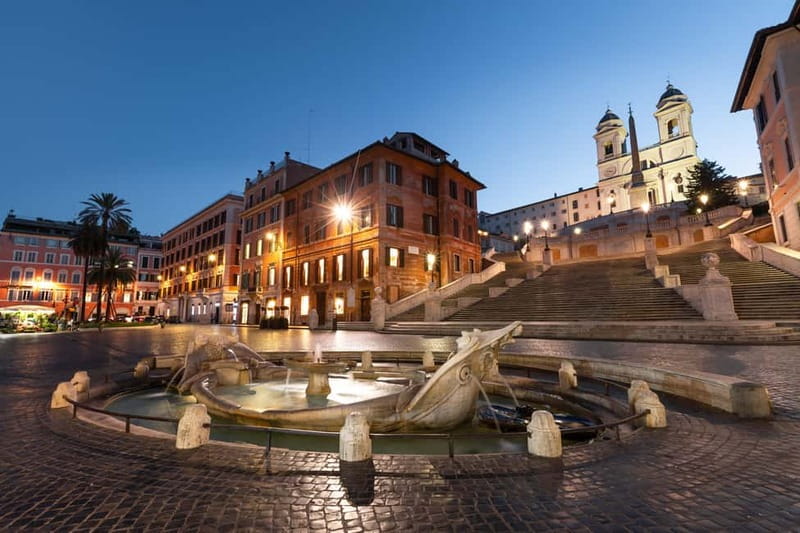 Vespa Sidecar Tour : Rome by Night - Piazza Venezia and the Colosseum after dark