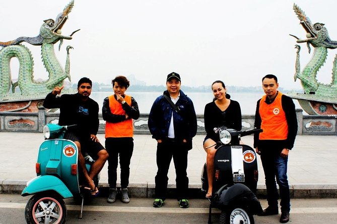 Vespa Tour Hanoi Life Rustic - Huu Tiep Lake and the B-52 remains