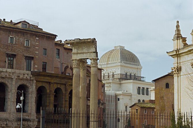 Vespa Tour Highlights of Rome - Ancient markets and the Imperial Forums