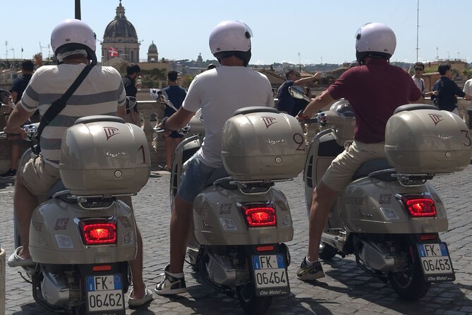 Vespa Tour Highlights of Rome - Trastevere for a more local feel