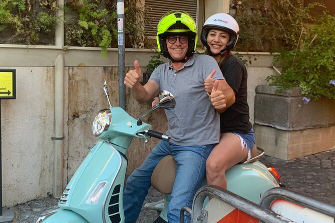 Vespa Tour in Rome Driven by Us with Optional Pick Up - The moving views between planned stops
