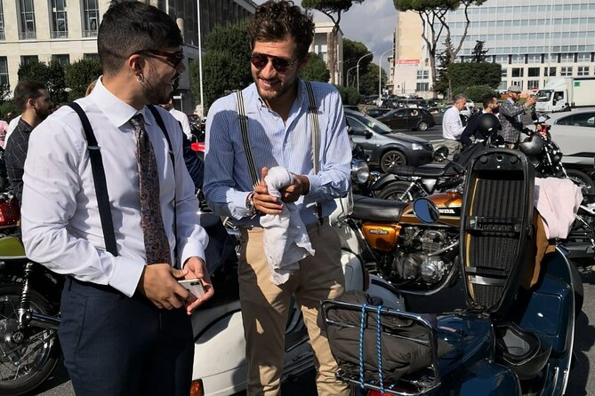 Vespa Tour in Rome with Nicolò - Vittoriano and the central city view
