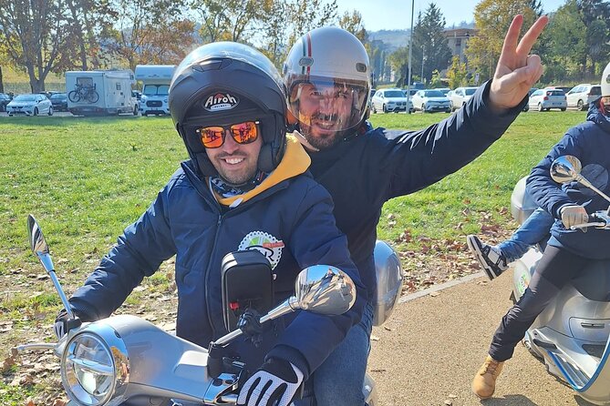 Vespa tour in the Langhe with winery visit and lunch - Key points to know before booking