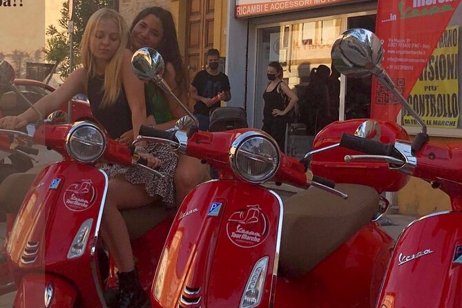 Vespa tour with written guide of Marche in Valdaso - Montefiore dell’Aso and the flavors of Marche