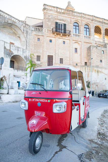 Vintage Ape Calessino: Polignano a Mare Tours - Old lanes and piazzas reveal the town’s character