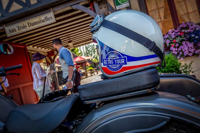 Visit Honfleur by sidecar: 1.5 to 3.5 hour tour along the coast - The longer route reaches the Normandy Bridge